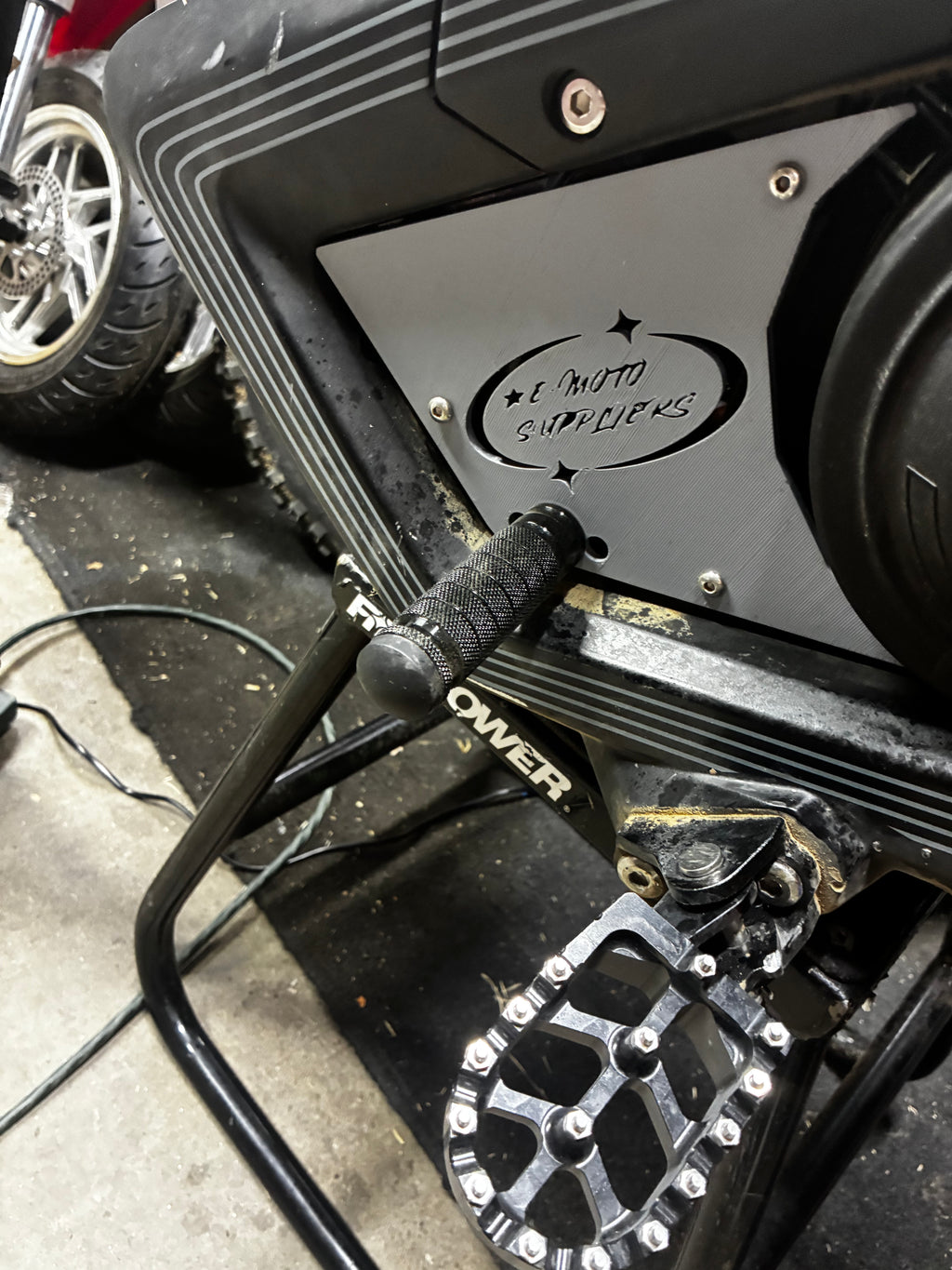 3d printed rawr side covers with shift lock mount
