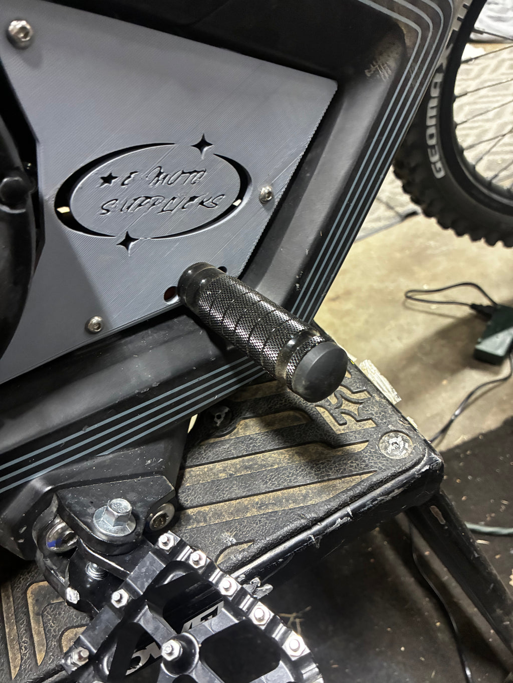 3d printed rawr side covers with shift lock mount
