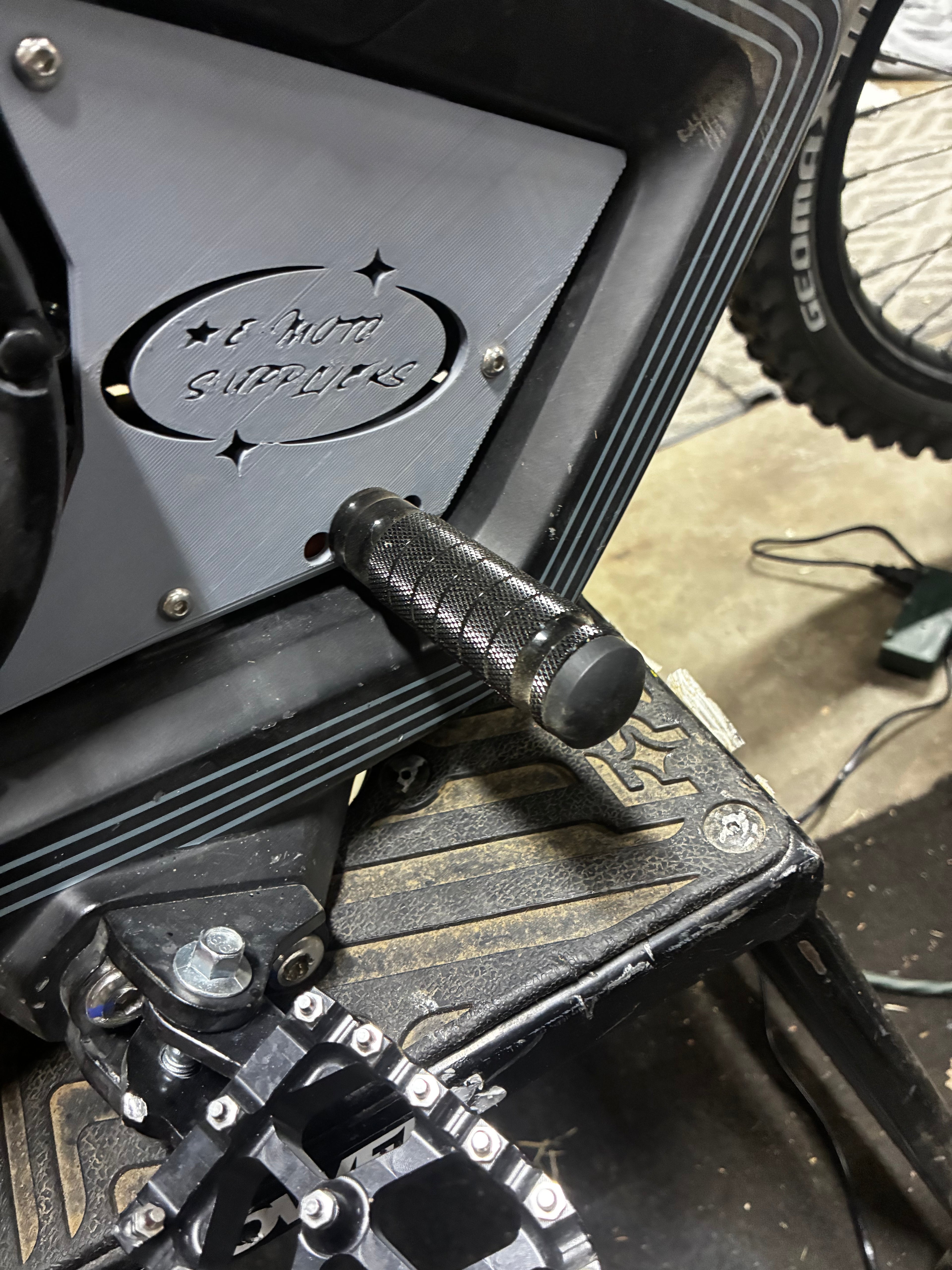 3d printed rawr side covers with shift lock mount